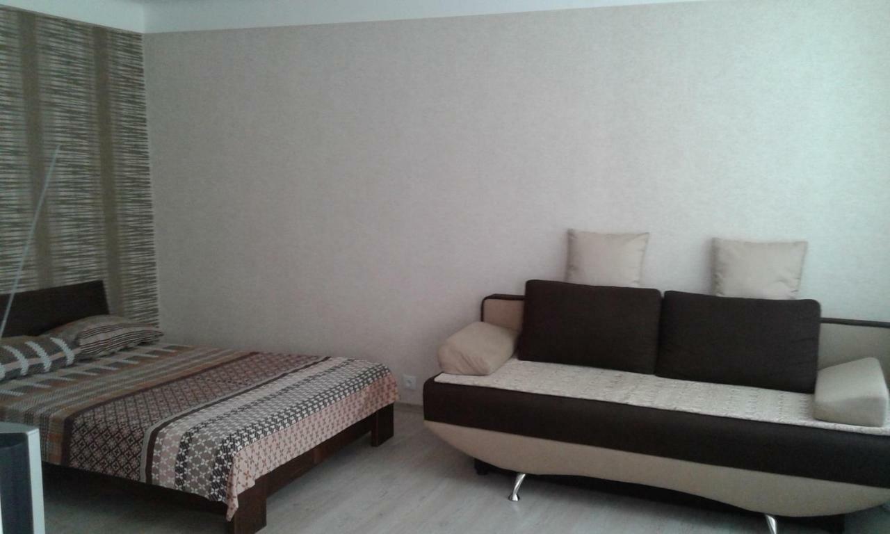 1 Ком. Кв Студио В Центре Запорожья Zaporizhia Exterior foto
